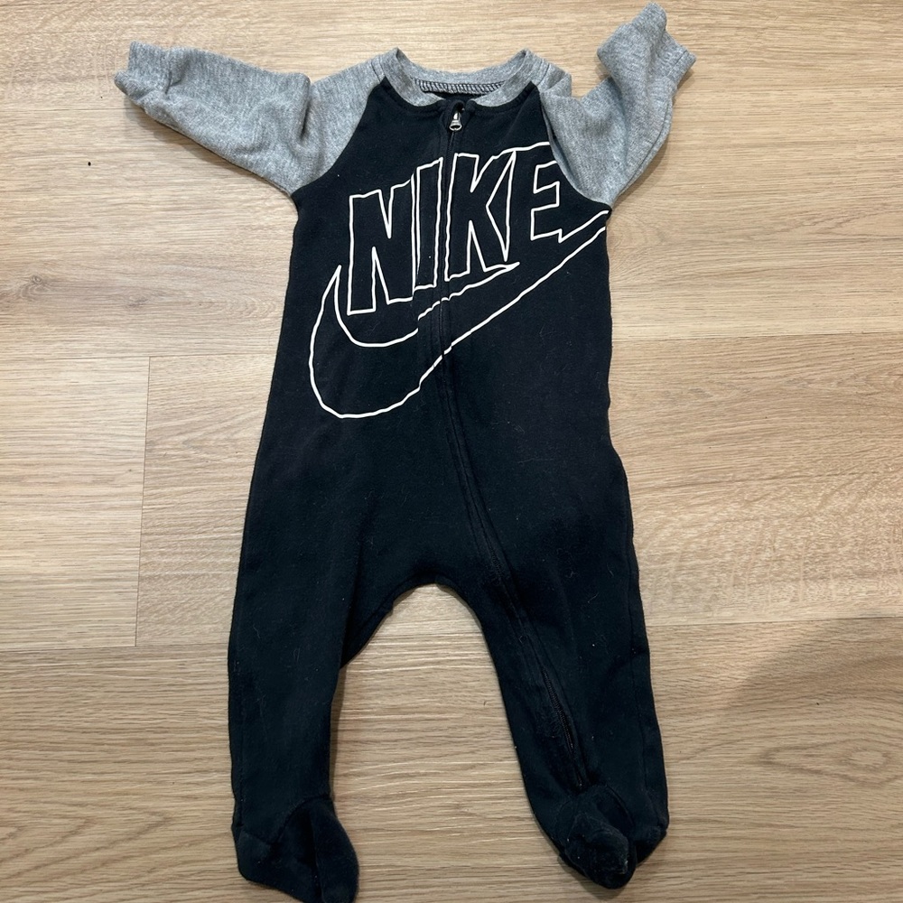 Nike footed sleeper
